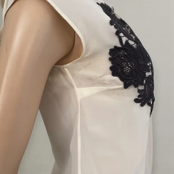 DOLCE & GABBANA Silk Black Lace Appliqué Crystal Embellished Cap Sleeve Blouse - Picture 8 of 17